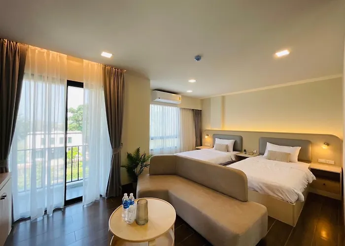 โรงแรม บ้านสุขใจ สามใบเถา 3*
